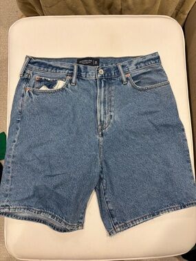 Abercrombie & Fitch Authentic Rigid Denim Loose Shorts Men’s 34